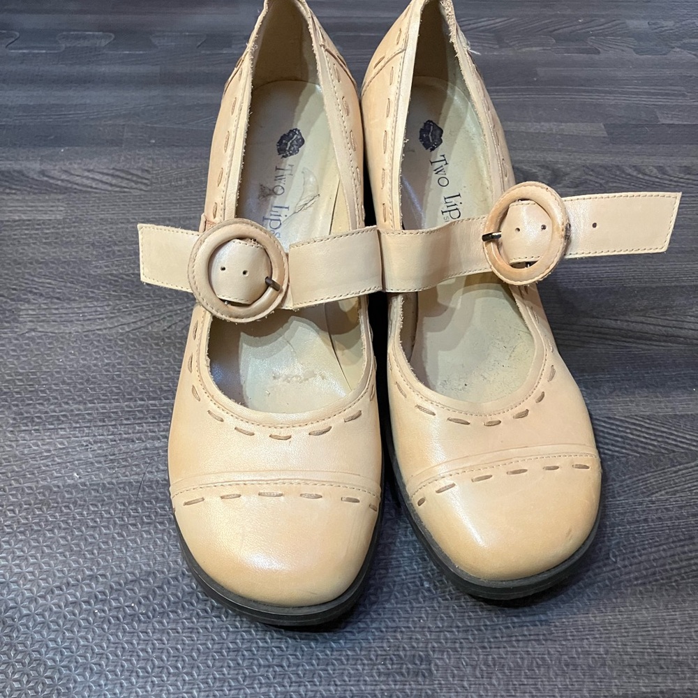Two Lips Tan Mary Jane Shoes